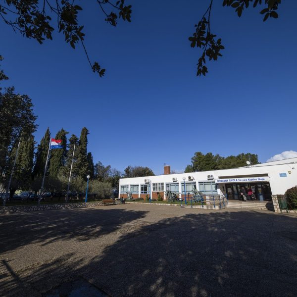 OŠ Šimuna Kožičića Benje Zadar